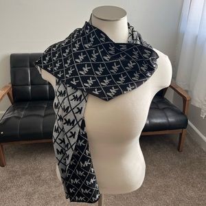 Michael Kors Reversible Black and Silver Scarf